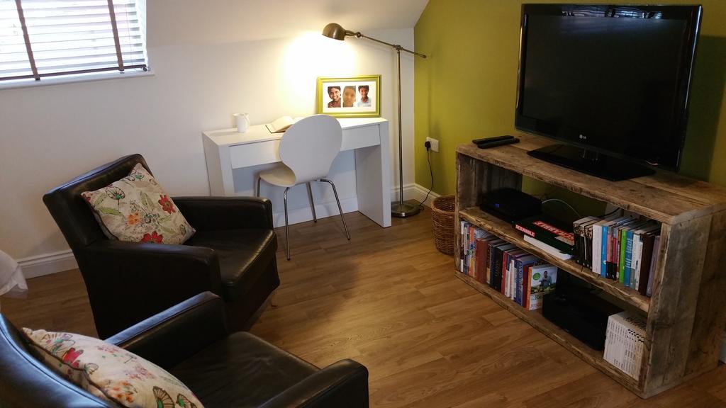 Bradley Stoke Apartment Bristol Exteriör bild